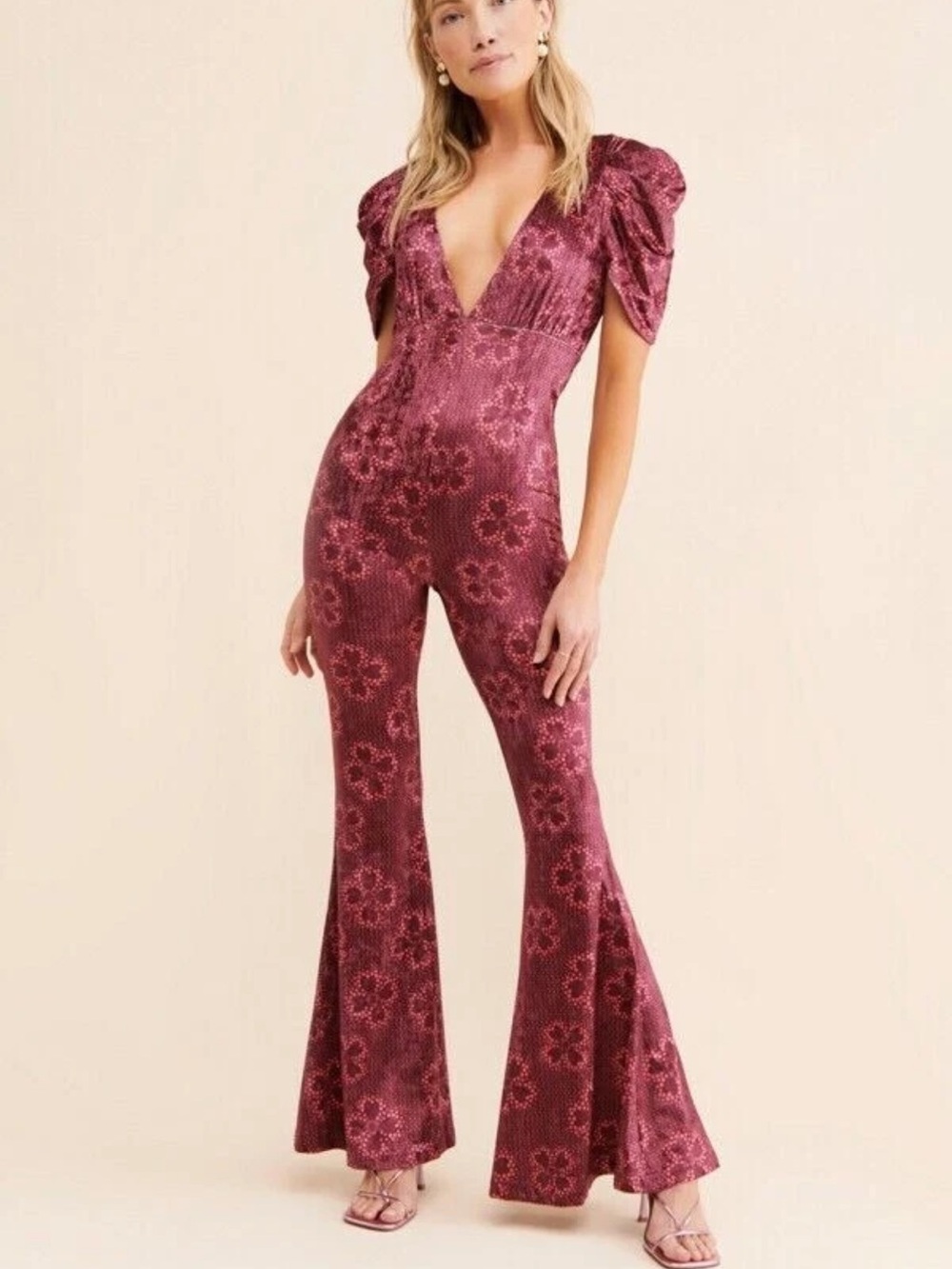 FREE PEOPLE $198 MULBERRY FLORAL ROSALINE VELVET JUMPSUIT SZ L large